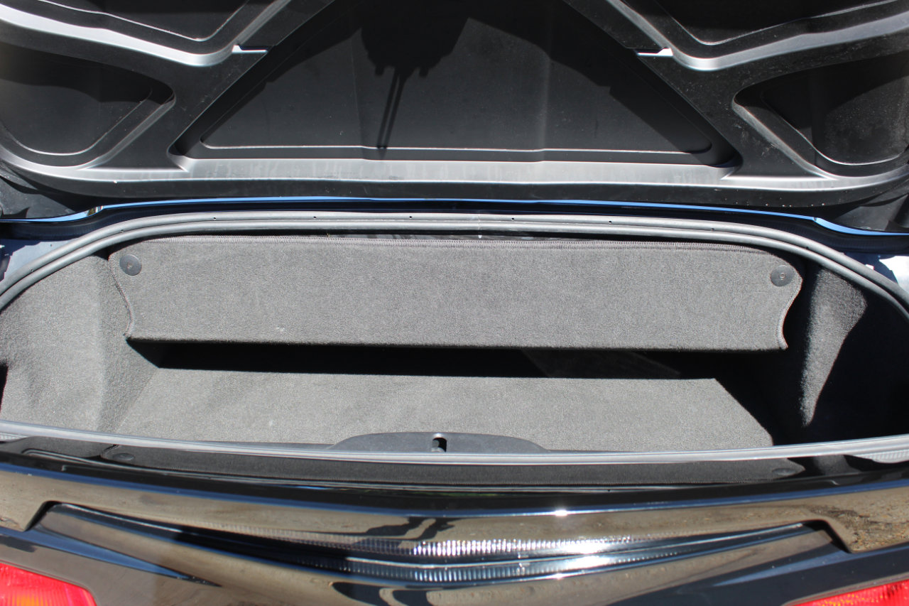 Used 2015 Chevrolet Corvette Stingray Convertible w/ 3LT Preferred Equipment Group image 17