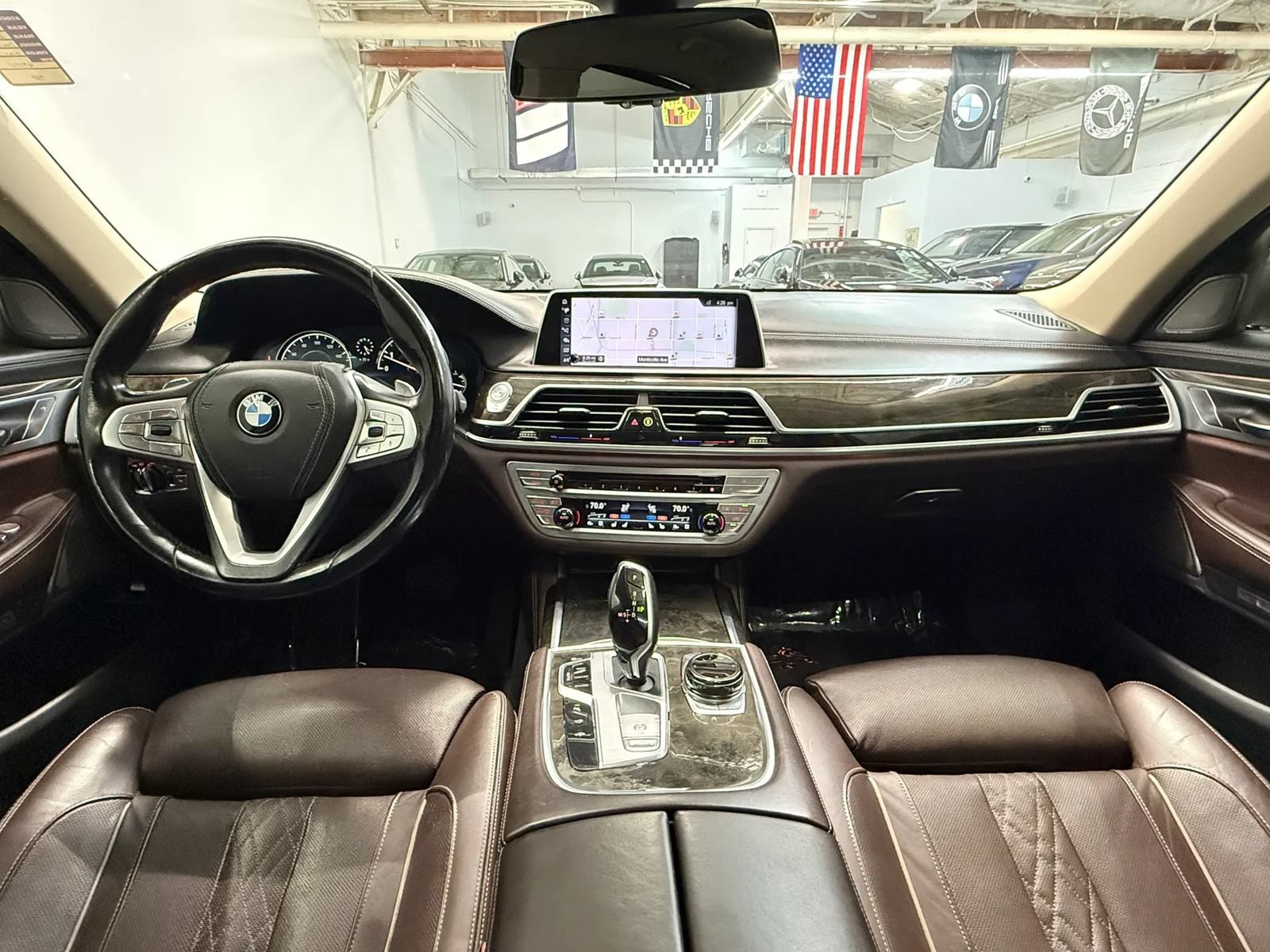 Used 2017 BMW 740i xDrive AWD/4WD image 27