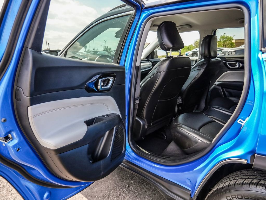 Used 2022 Jeep Compass Limited image 25