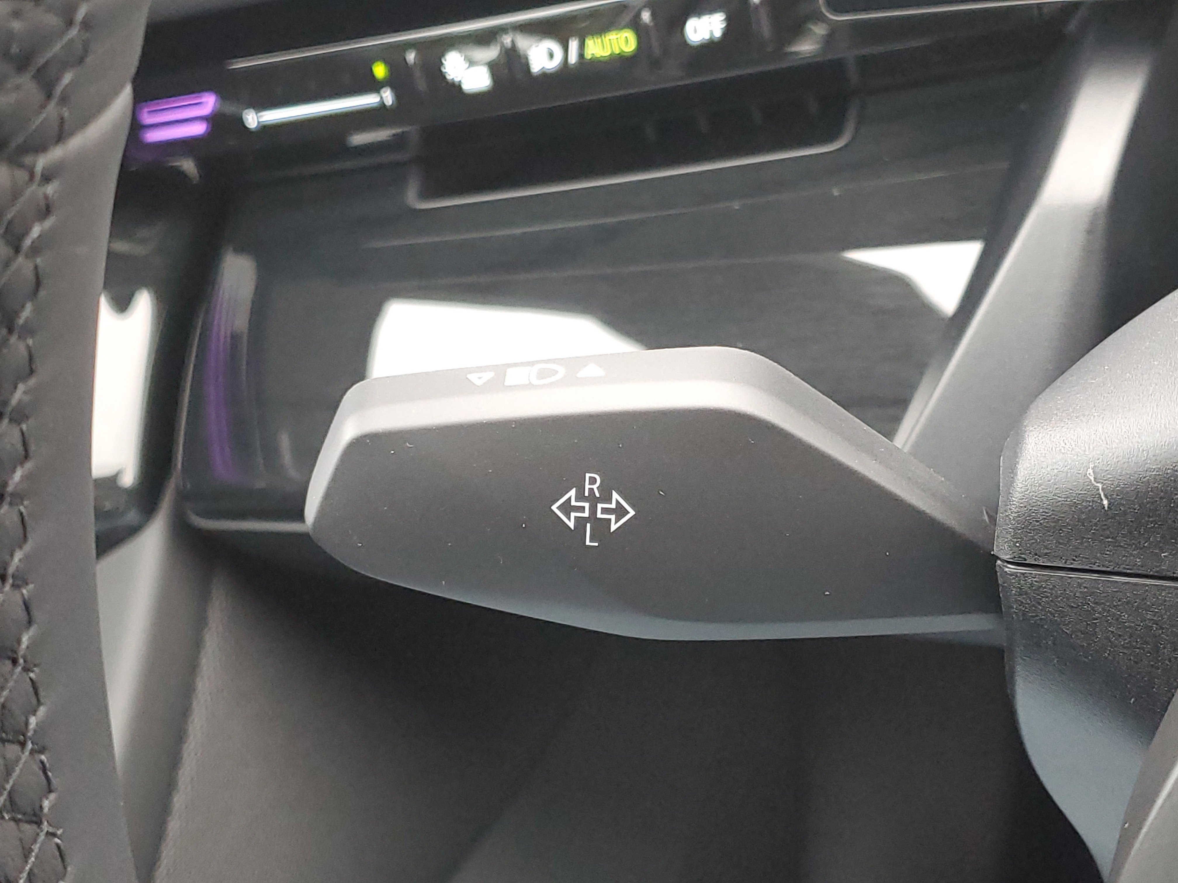 New 2026 BMW 530i xDrive w/ M Sport Package image 14