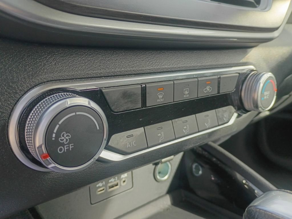 Used 2024 Nissan Altima 2.5 SV image 28