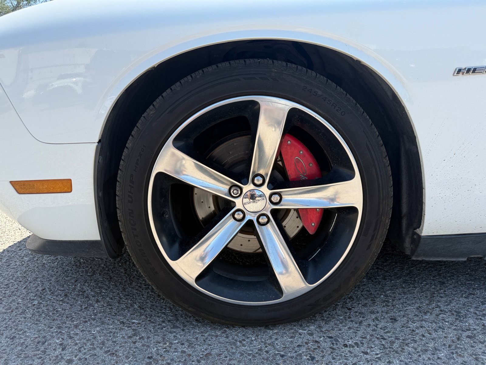 Used 2014 Dodge Challenger R/T RWD image 11