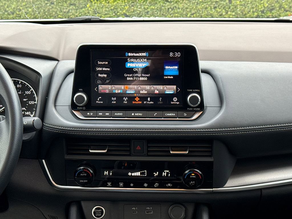 Used 2023 Nissan Rogue SV image 15