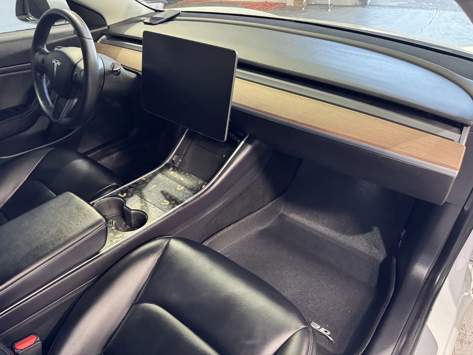 Used 2019 Tesla Model 3 Mid Range image 5