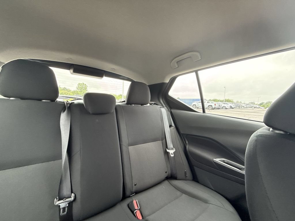 Used 2024 Nissan Kicks S FWD image 32