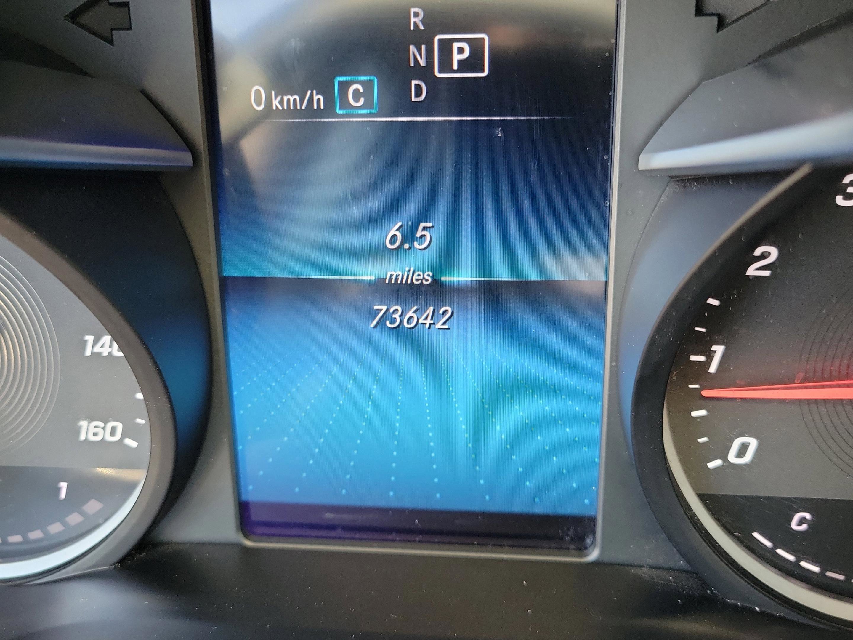 Used 2021 Mercedes-Benz GLC 300 image 21