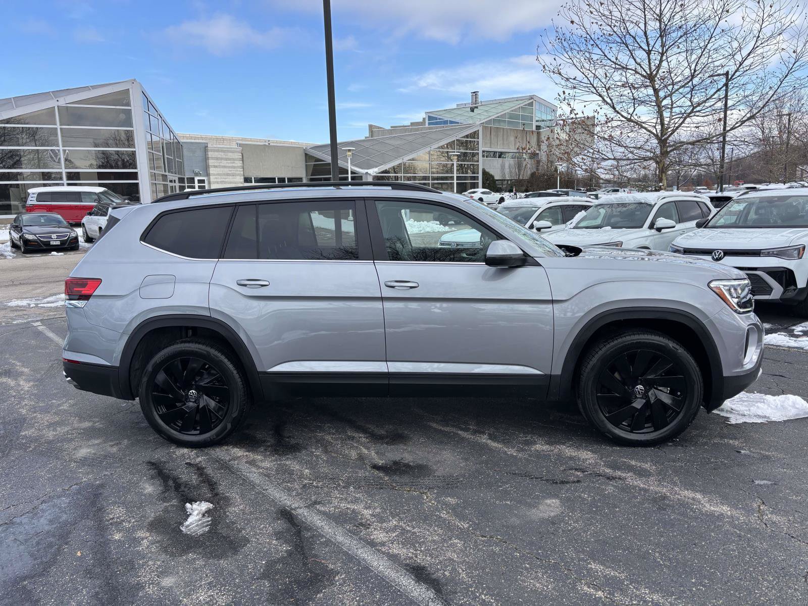New 2026 Volkswagen Atlas SE AWD/4WD image 8