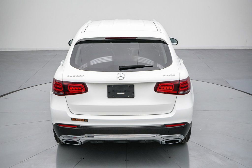 Used 2022 Mercedes-Benz GLC 300 4MATIC image 5