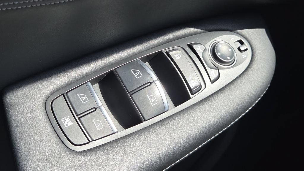 Certified 2024 INFINITI QX55 Sensory AWD/4WD image 29