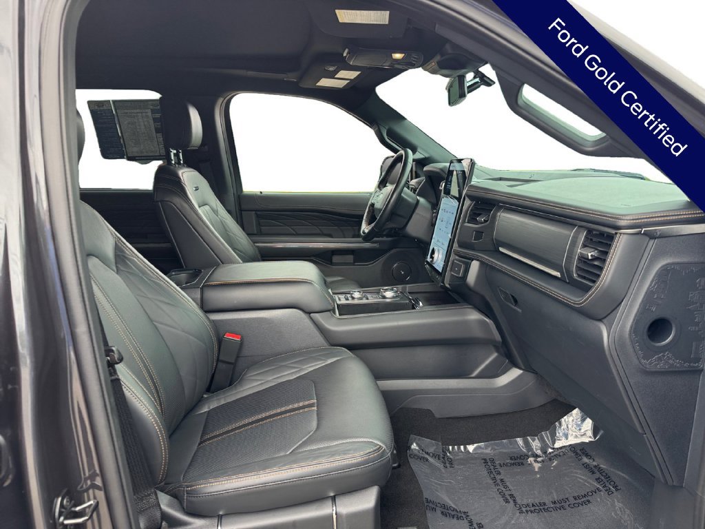 Certified 2024 Ford Expedition Platinum AWD/4WD image 17