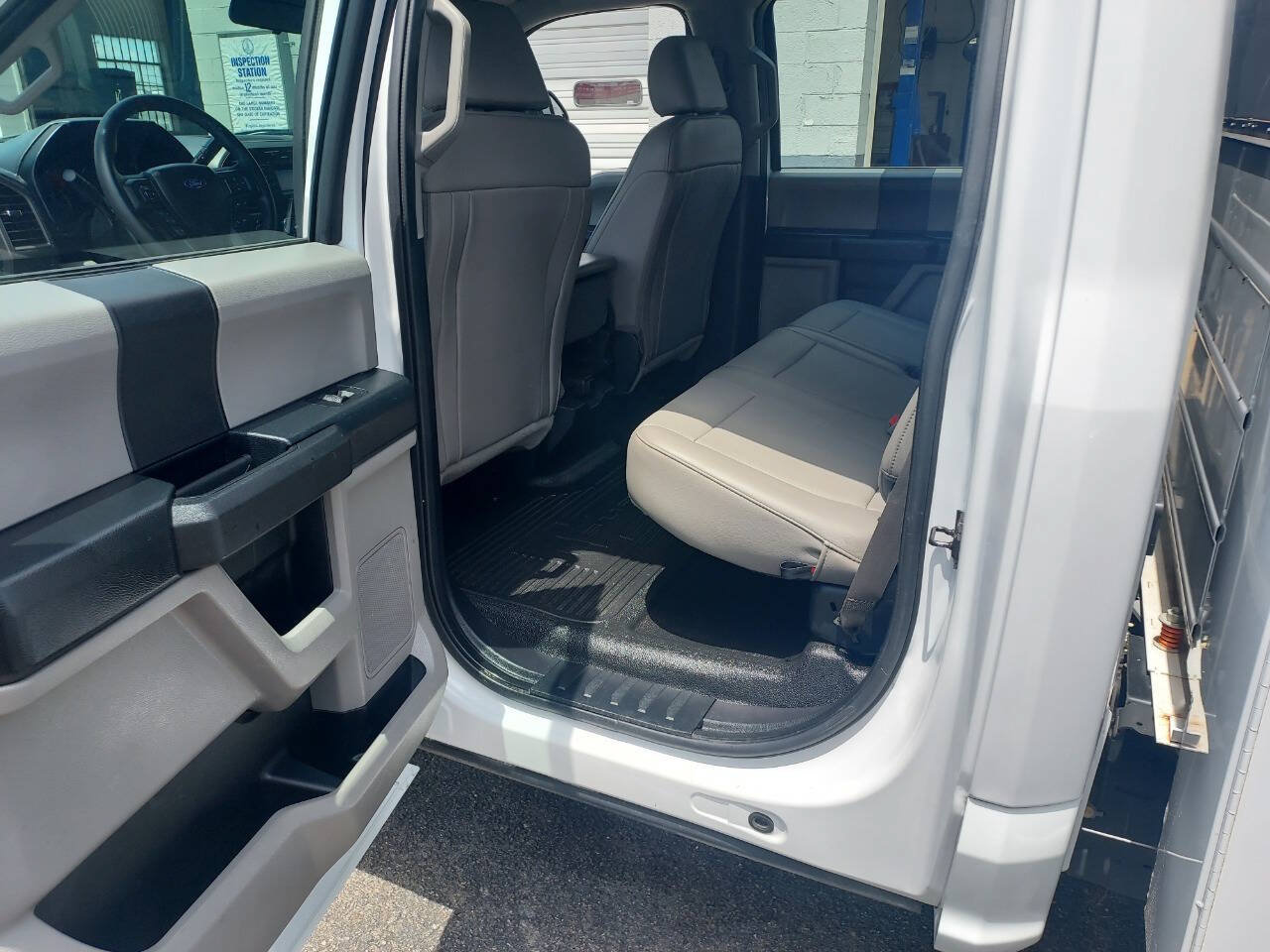 Used 2019 Ford F350 XL w/ Power Equipment Group AWD/4WD image 13