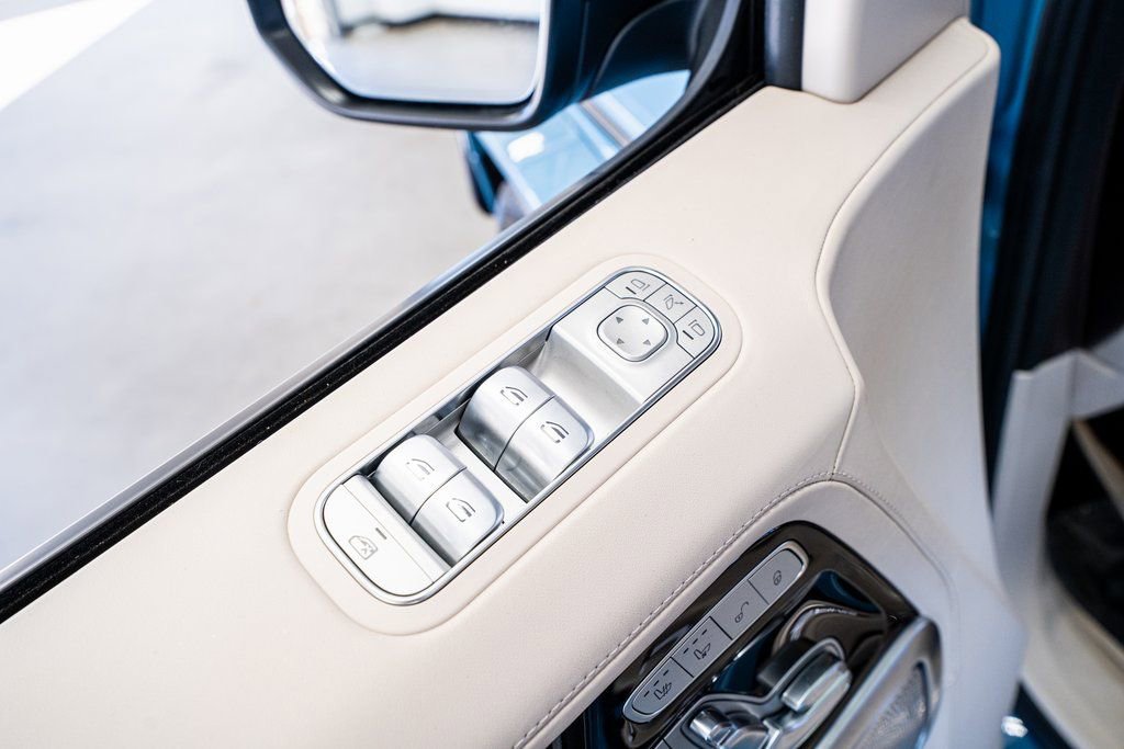 Used 2023 Mercedes-Benz G 63 AMG 4MATIC image 34