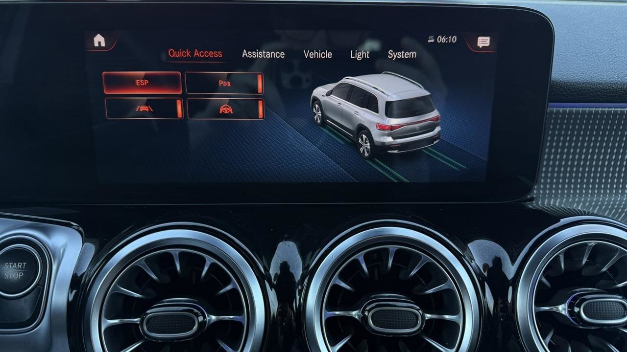 Used 2022 Mercedes-Benz EQB 300 4MATIC image 45