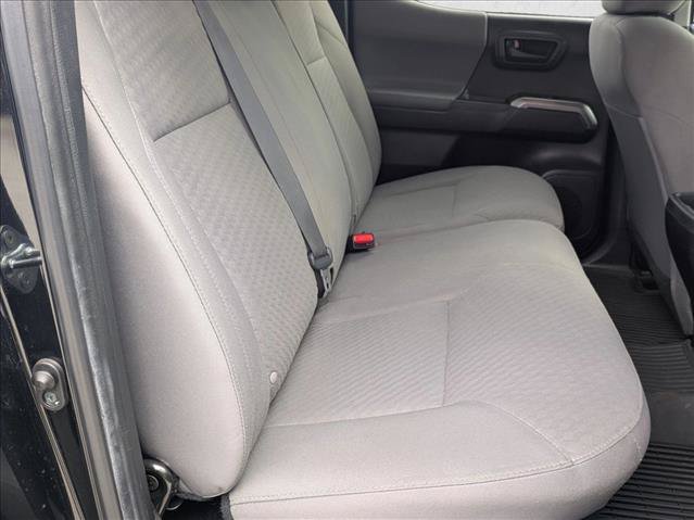 Used 2022 Toyota Tacoma SR5 RWD image 17