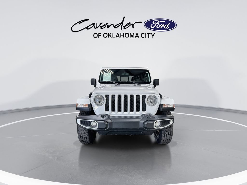 Used 2023 Jeep Gladiator Overland AWD/4WD image 3