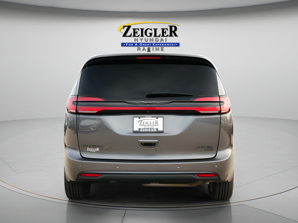 Used 2023 Chrysler Pacifica Limited w/ S Appearance Package AWD/4WD image 7