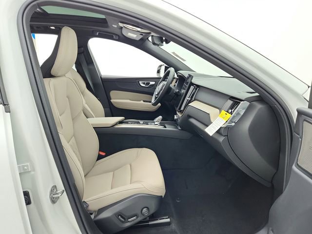 New 2026 Volvo XC60 B5 Plus w/ Climate Package image 22