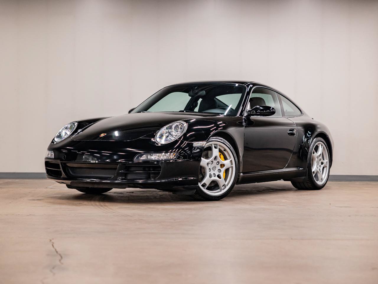 Used 2005 Porsche 911 Carrera S RWD image 19
