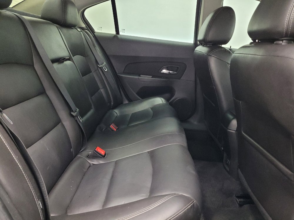 Used 2015 Chevrolet Cruze LT FWD image 19