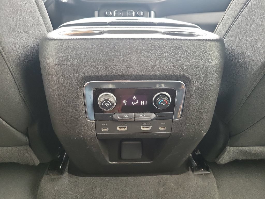 Used 2021 Chevrolet Suburban Z71 w/ Rear Media and Nav Package AWD/4WD image 12