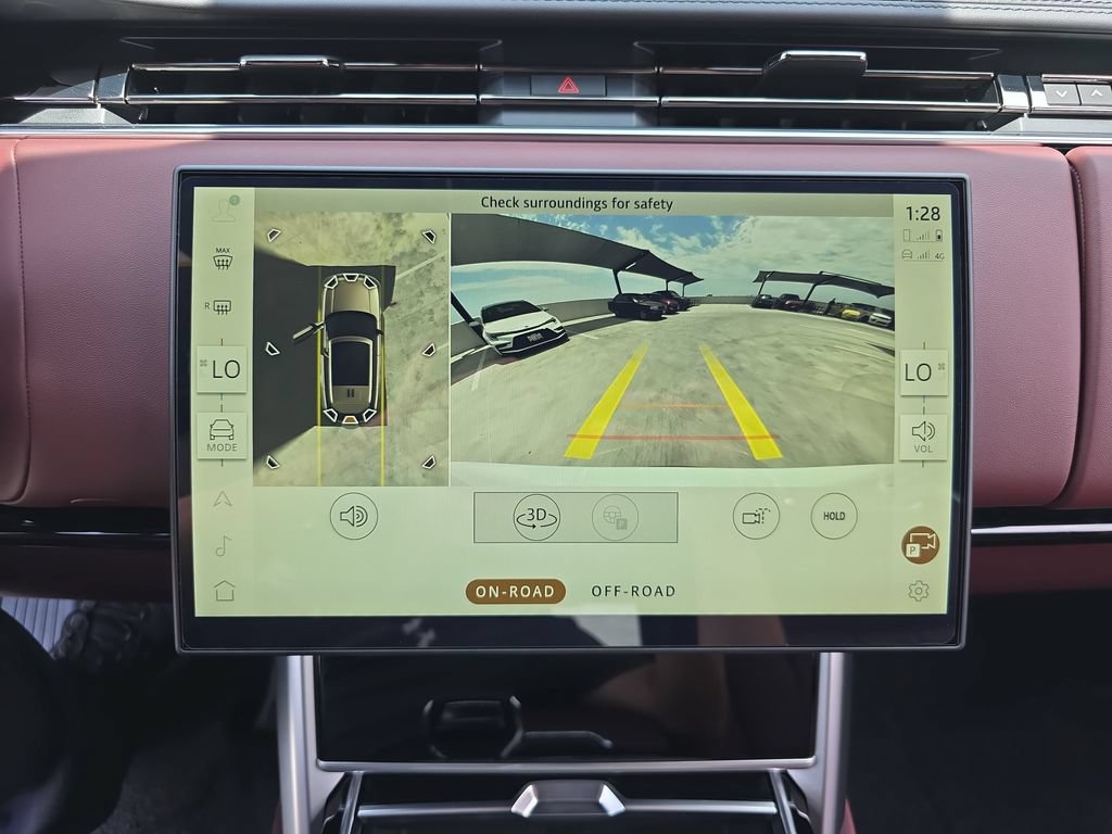 New 2026 Land Rover Range Rover SE AWD/4WD image 25