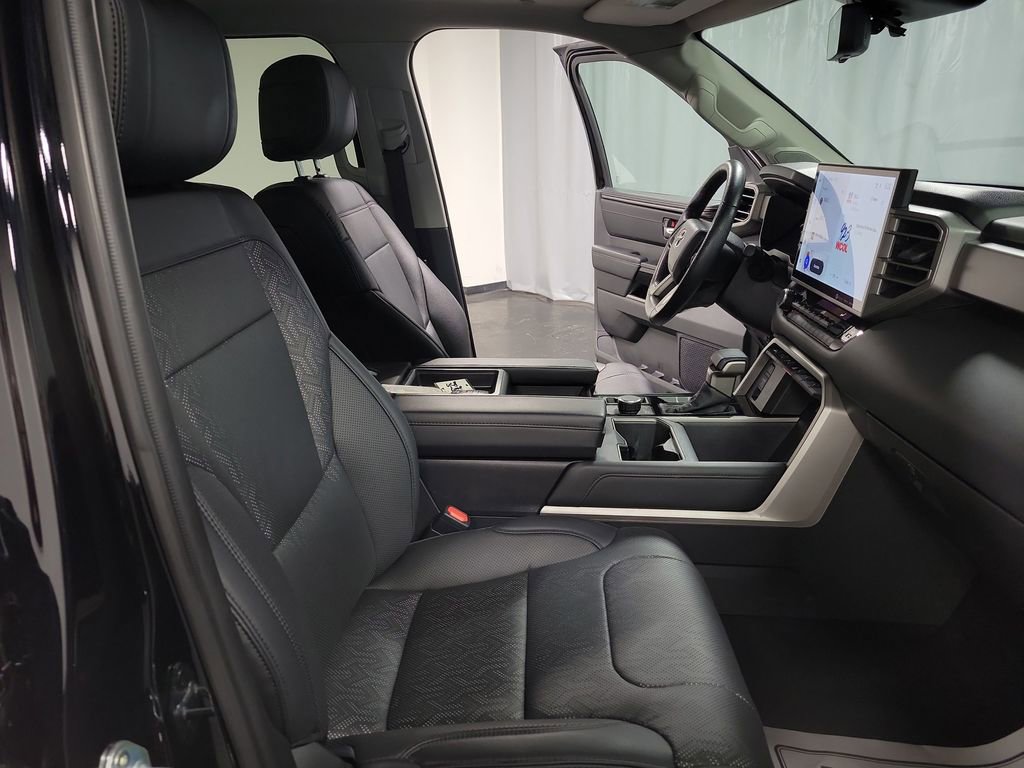 Used 2024 Toyota Tundra Limited image 22