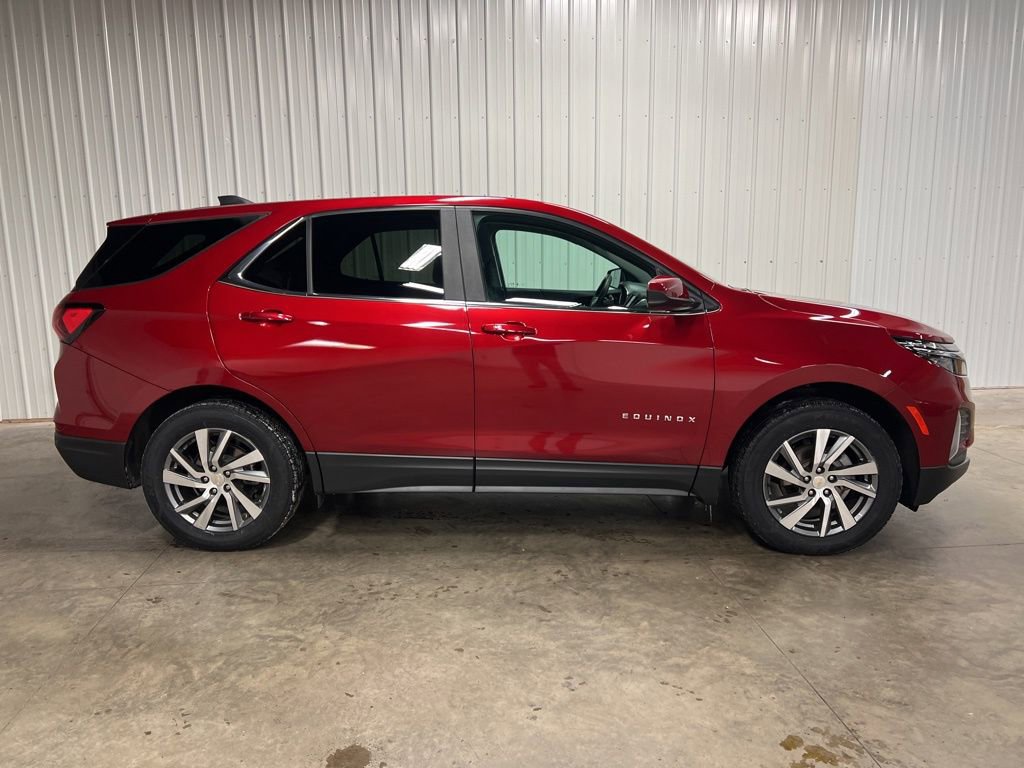 Certified 2023 Chevrolet Equinox LT image 2