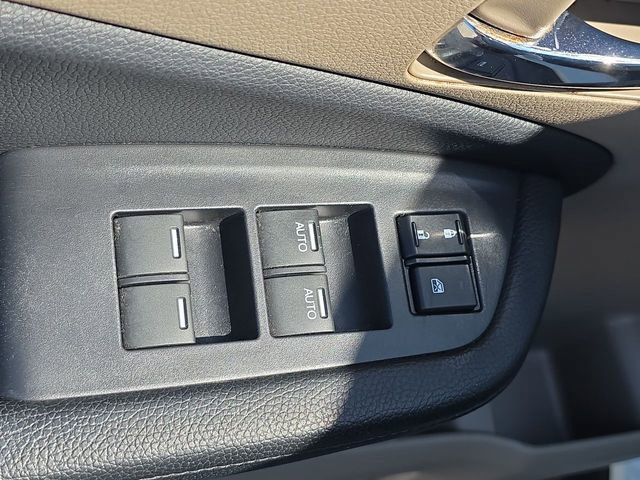 Used 2018 Honda Pilot Elite image 20