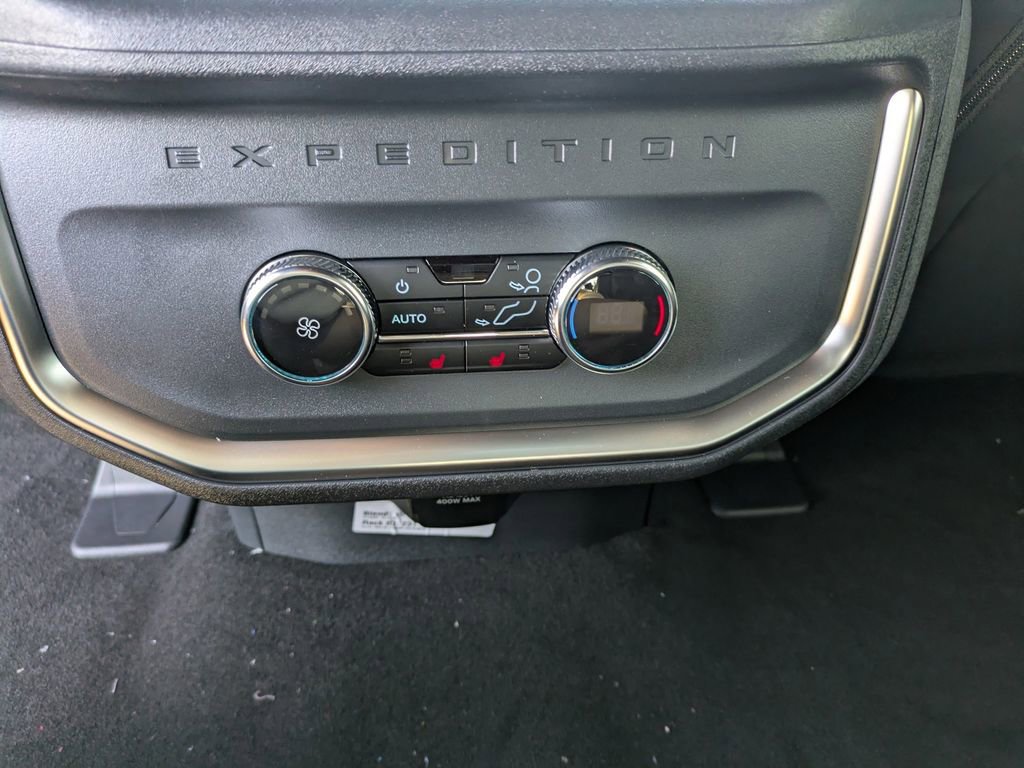 New 2026 Ford Expedition Platinum AWD/4WD image 17