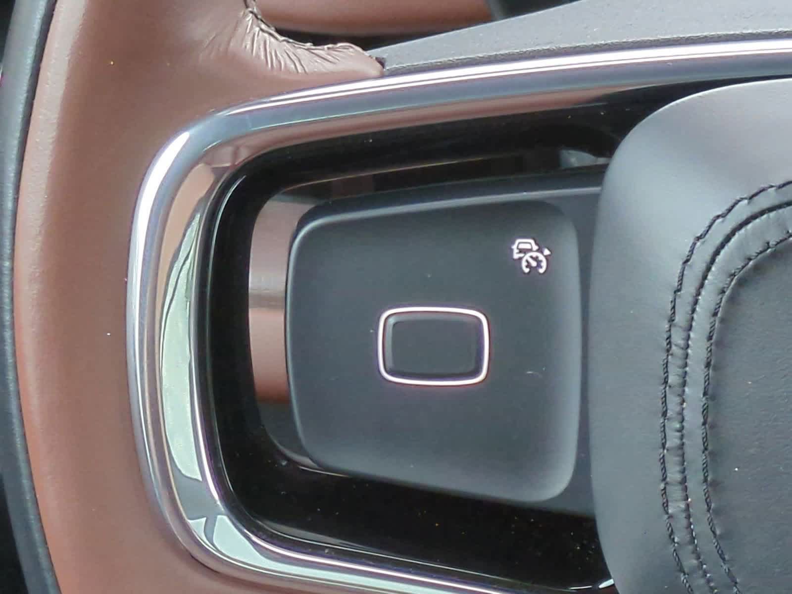 Used 2025 Lincoln Navigator Reserve AWD/4WD image 25