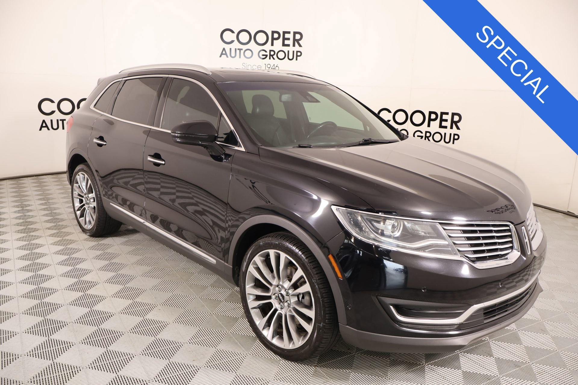 Used 2016 Lincoln MKX Reserve w/ Technology Package