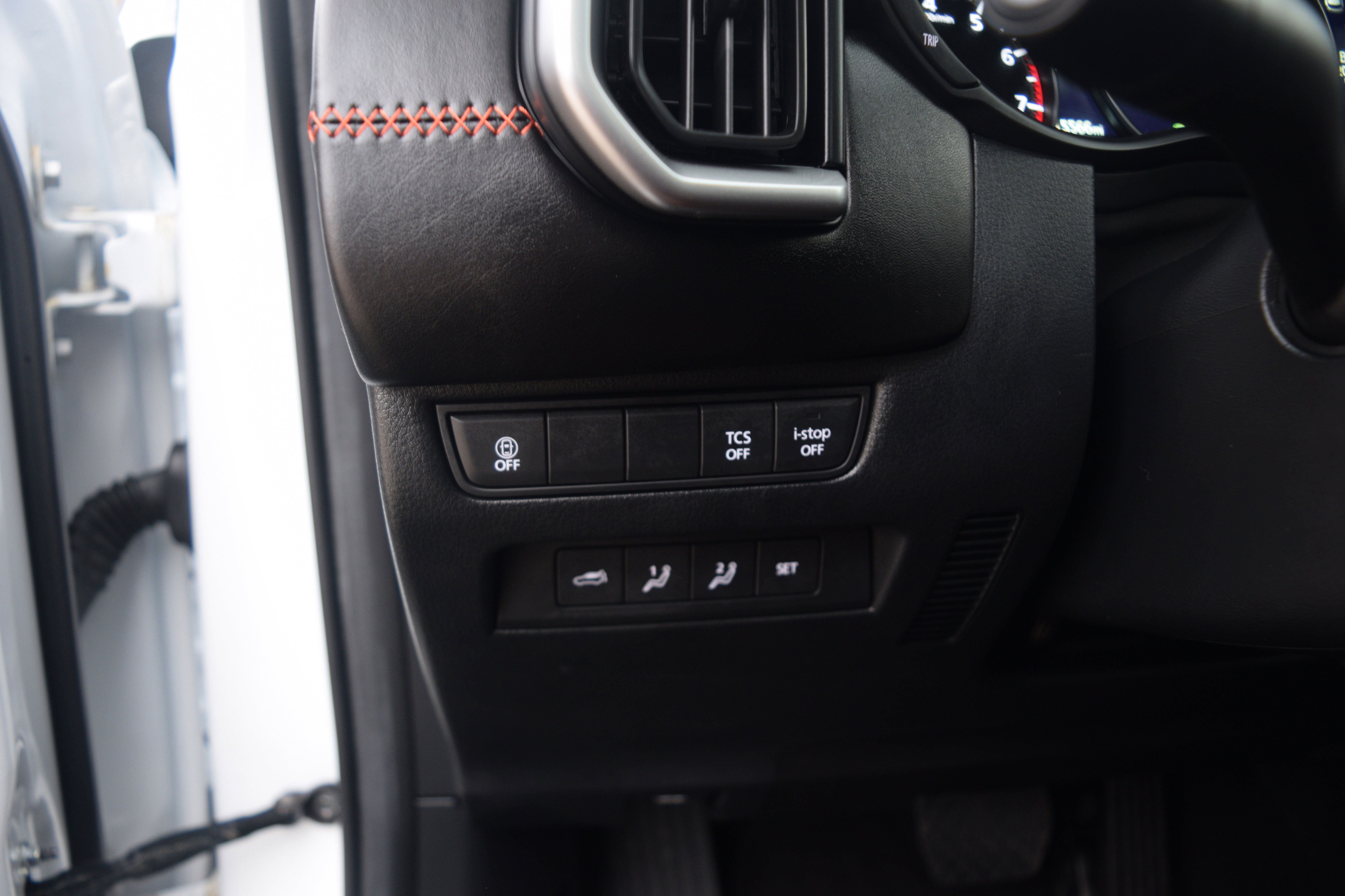 Used 2025 MAZDA CX-50 AWD 2.5 Turbo w/ Weather Package image 5