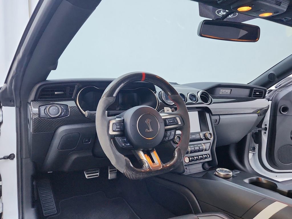 Used 2020 Ford Mustang Shelby GT500 w/ Technology Package image 19