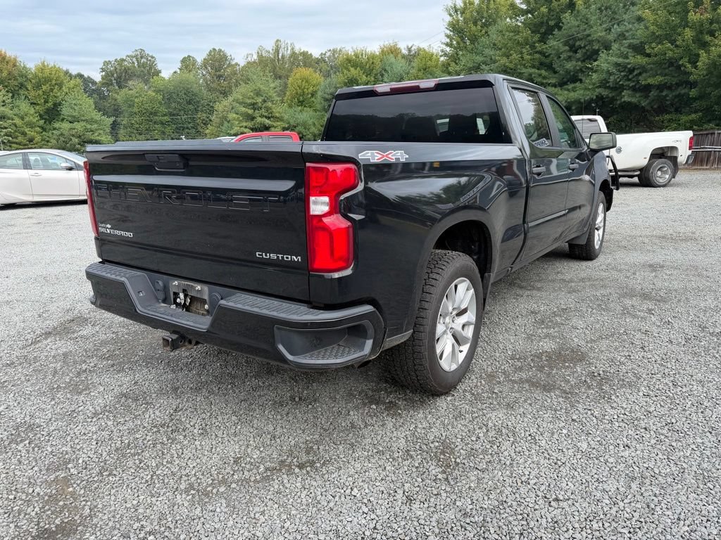 Used 2022 Chevrolet Silverado 1500 Custom AWD/4WD image 7