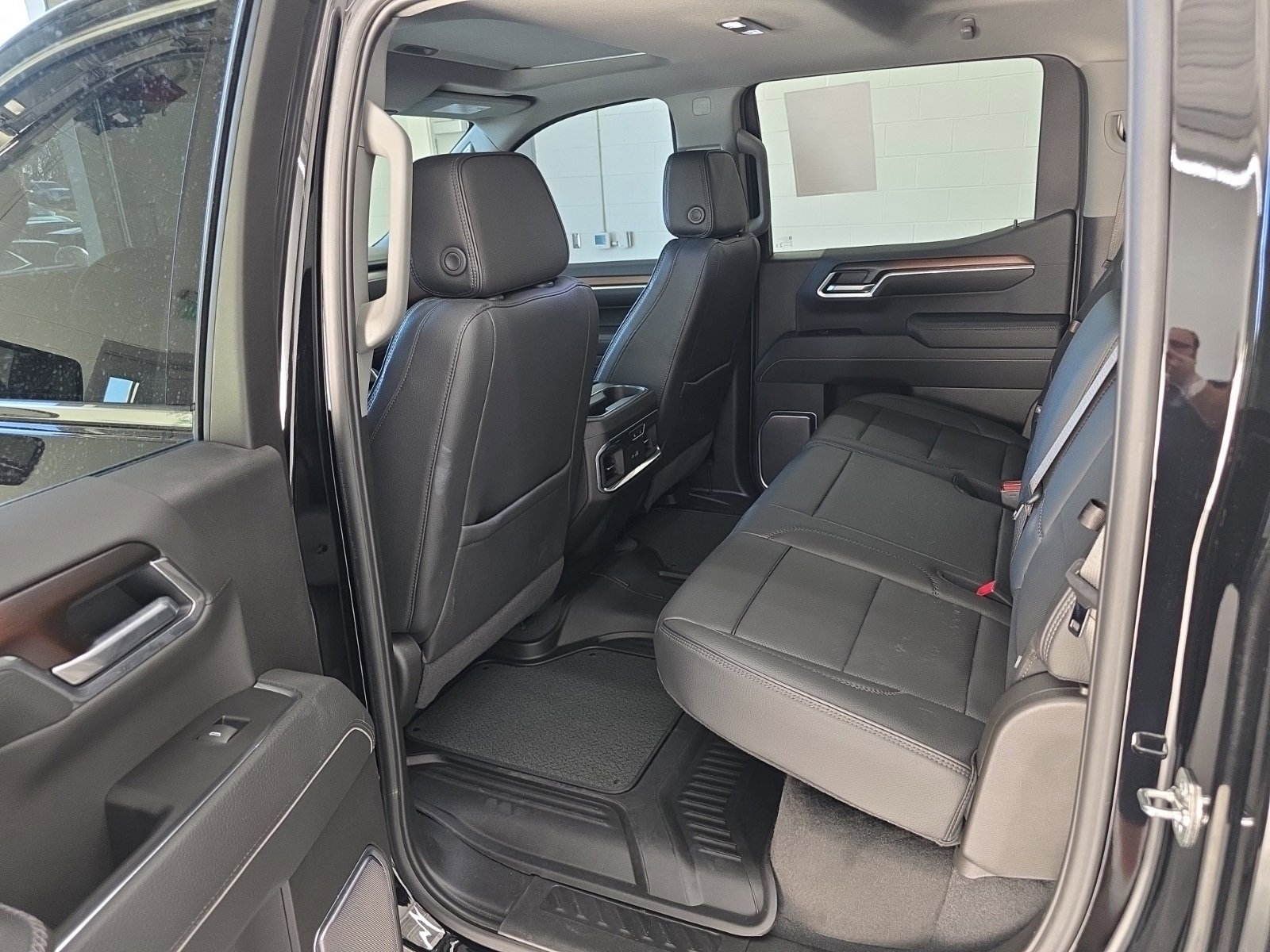 Used 2025 GMC Sierra 1500 Denali image 30