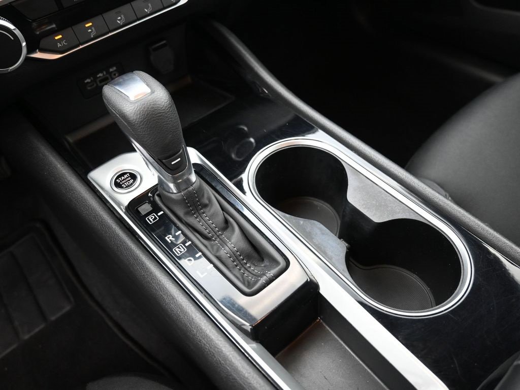 Used 2024 Nissan Altima 2.5 SV image 29