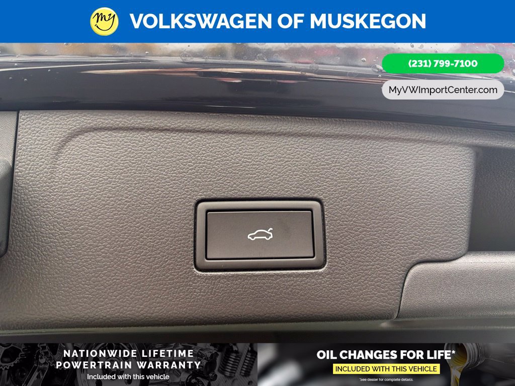 New 2026 Volkswagen Atlas Cross Sport SEL Premium R-Line AWD/4WD image 28