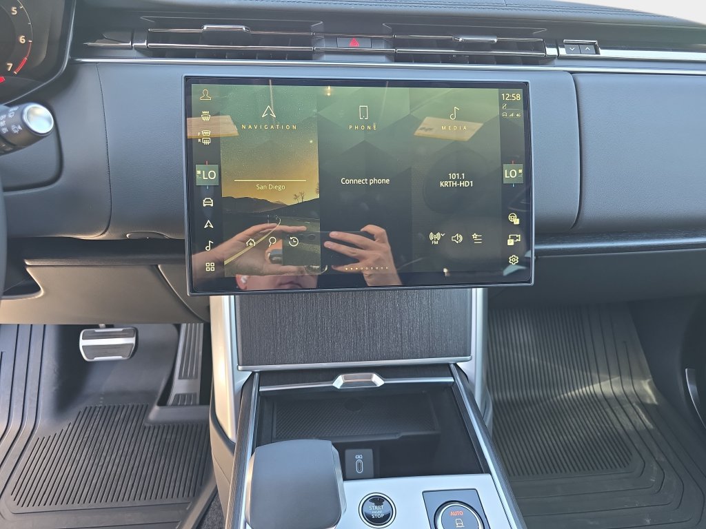 New 2027 Land Rover Range Rover SE AWD/4WD image 21