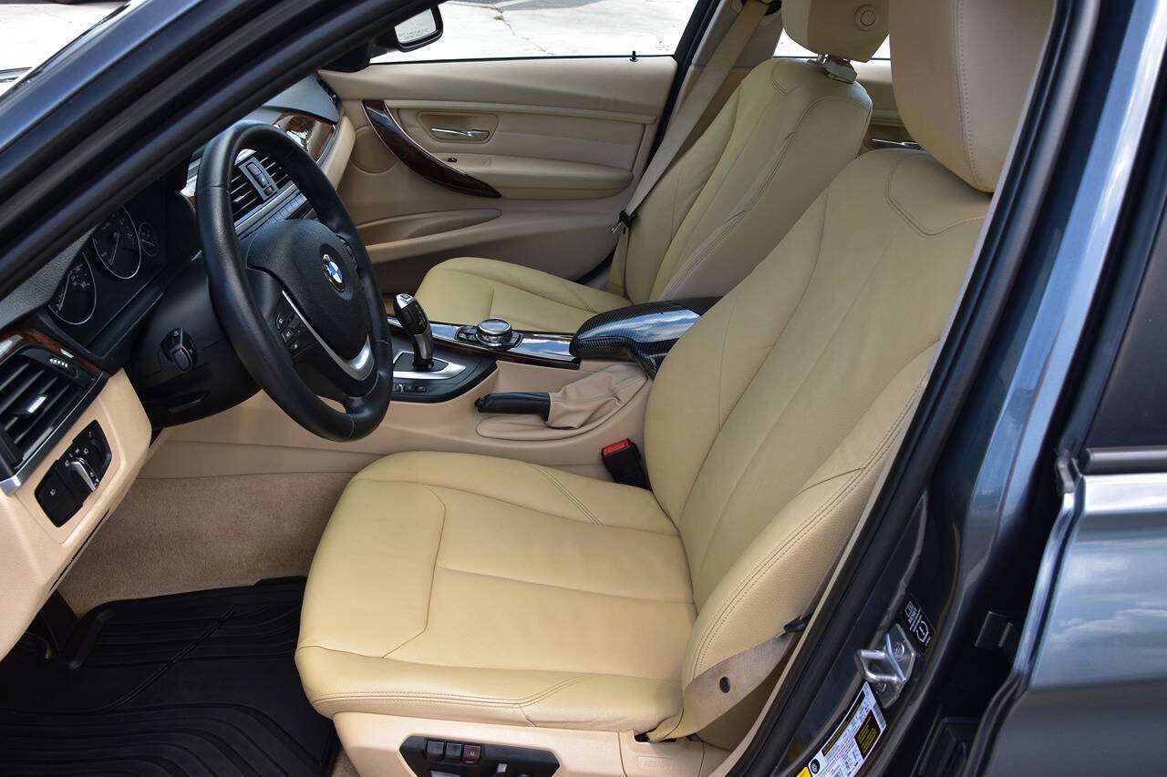 Used 2014 BMW 328i Sedan RWD image 9