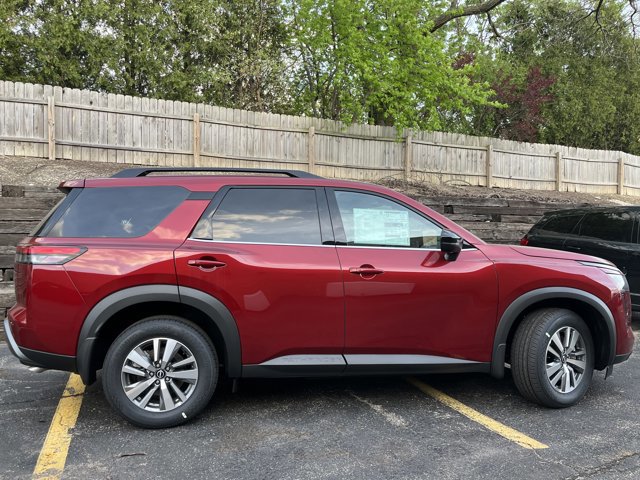 New 2026 Nissan Pathfinder SL AWD/4WD image 6