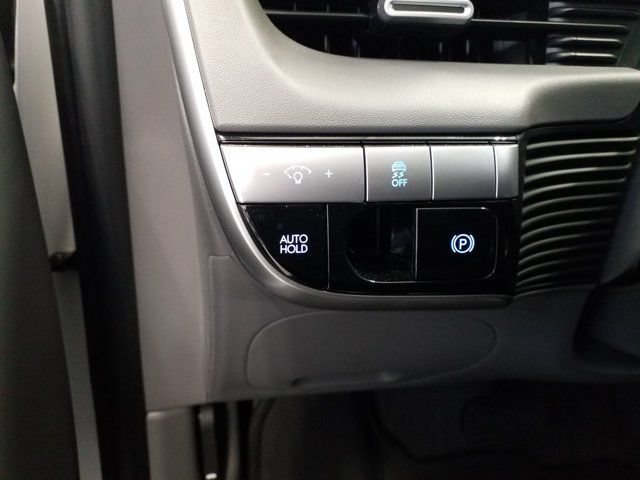 Certified 2024 Hyundai Ioniq 5 SE RWD image 10