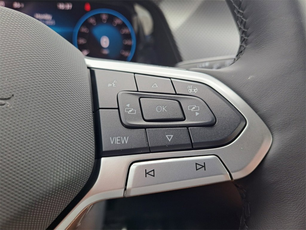 New 2026 Volkswagen Atlas Cross Sport SEL R-Line image 13