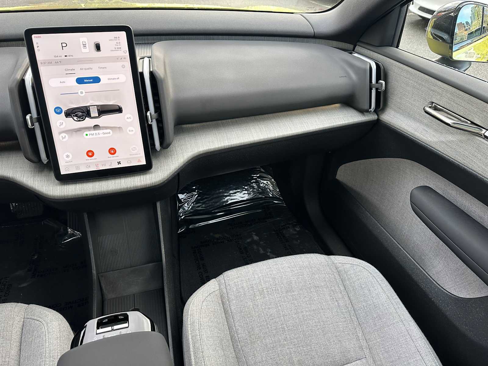 Used 2025 Volvo EX30 Ultra image 18