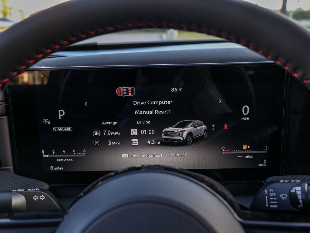 New 2026 Nissan Kicks SR image 28