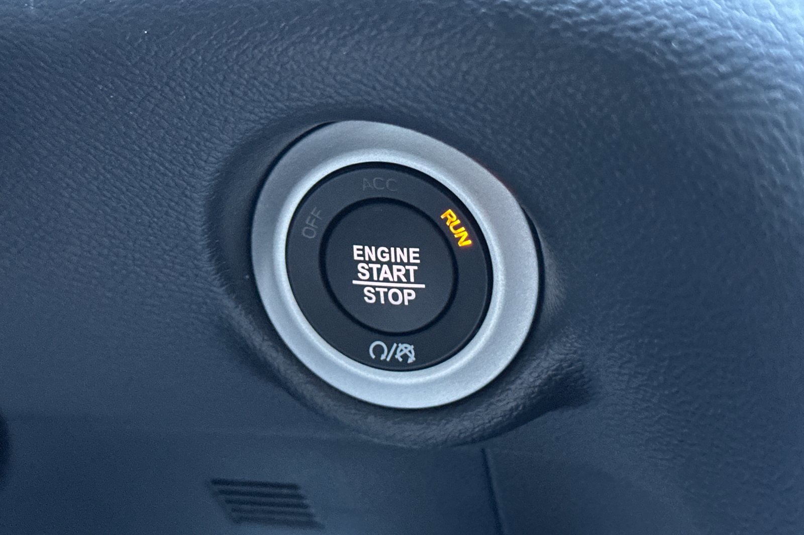 New 2026 Chrysler Voyager LX FWD image 23