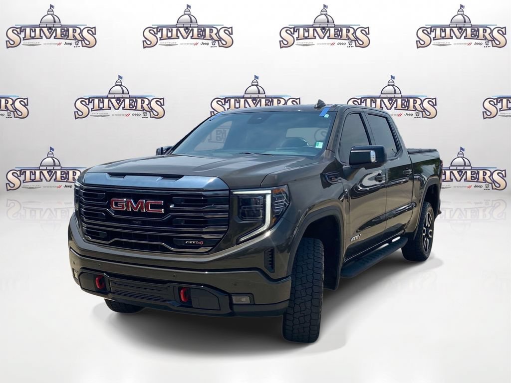 Used 2024 GMC Sierra 1500 AT4 w/ Technology Package AWD/4WD image 3