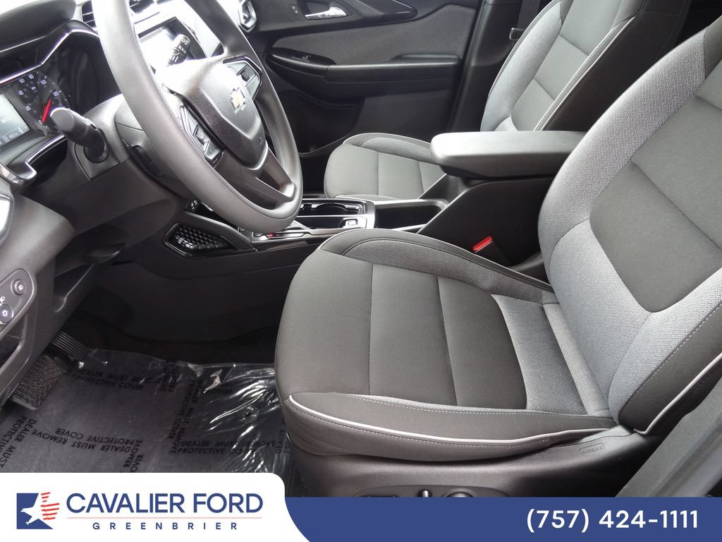Used 2022 Chevrolet TrailBlazer LT w/ Convenience Package AWD/4WD image 6