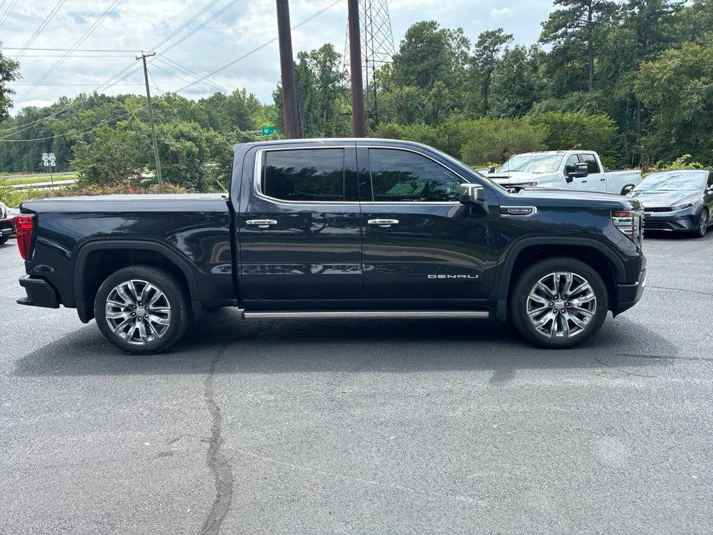 Used 2023 GMC Sierra 1500 Denali AWD/4WD image 4