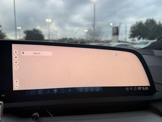 Used 2025 Cadillac Optiq Luxury 1 w/ LPO, Floor Liner Package image 18