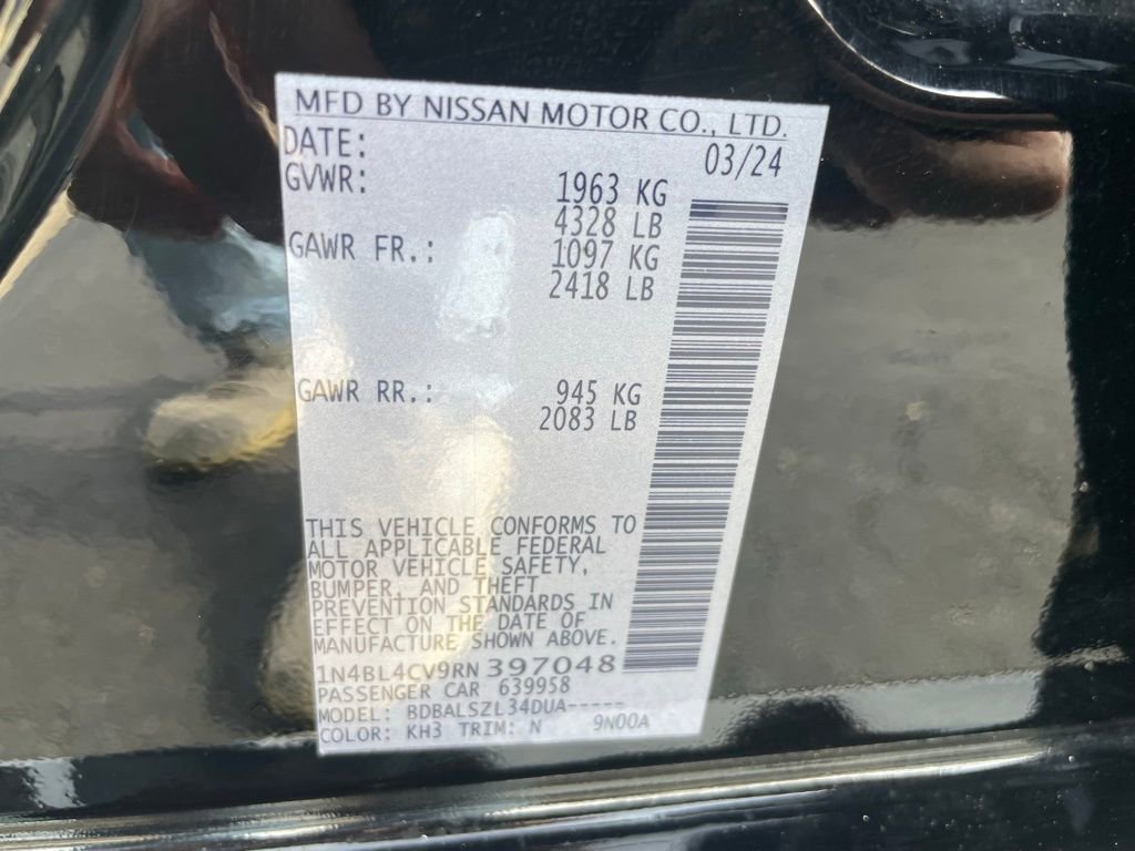 Used 2024 Nissan Altima 2.5 SR FWD image 40